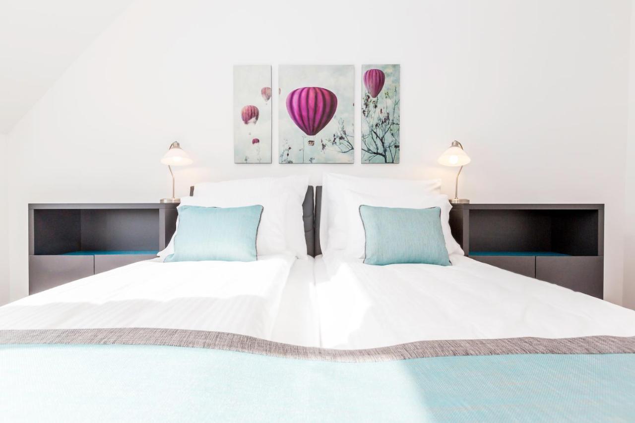 Simtown Suite Apartments เวียนนา ภายนอก รูปภาพ